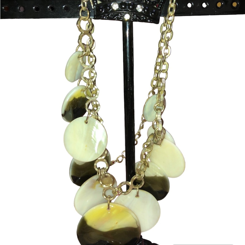 Black and White Shell Necklace